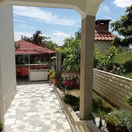 Lucija Apartment Solin