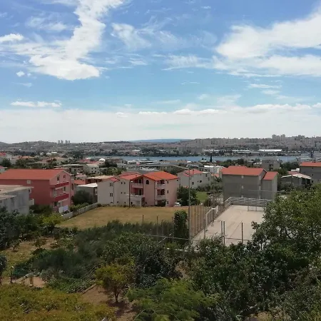 Lucija Apartment Solin