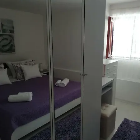Lucija Apartment