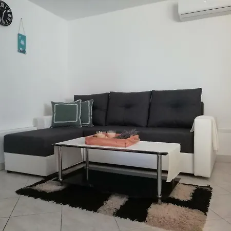 Lucija *